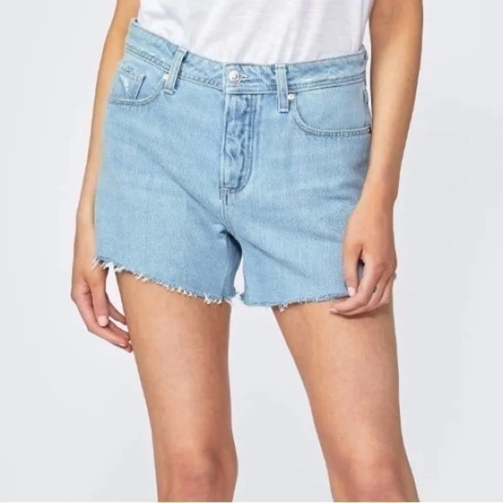 Paige Noella Vintage High Rise Relaxed Cut Off Shorts in As If Blue Size 32 New